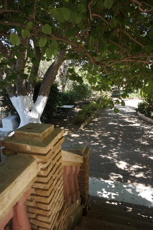 Archontiko Angelou Alinda (Leros) Exterior foto